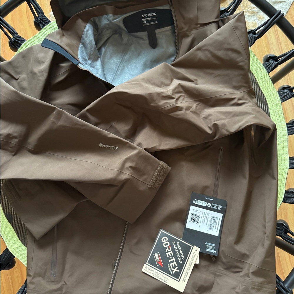Arc'teryx Dark Brown GORE-TEX Raincoat